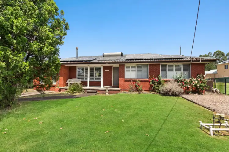 10 Cumberland Street, Teralba NSW 2284