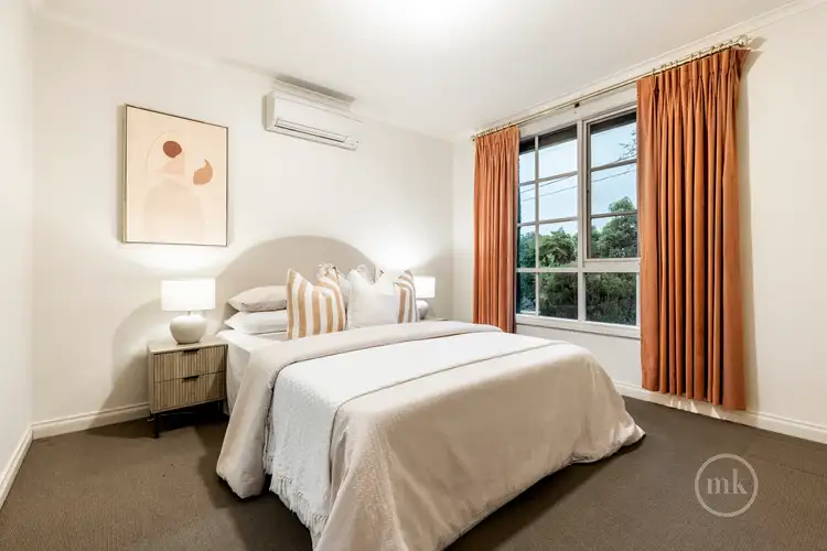 Fourth view of Homely unit listing, 1/38 Mountain View Road, Montmorency VIC 3094