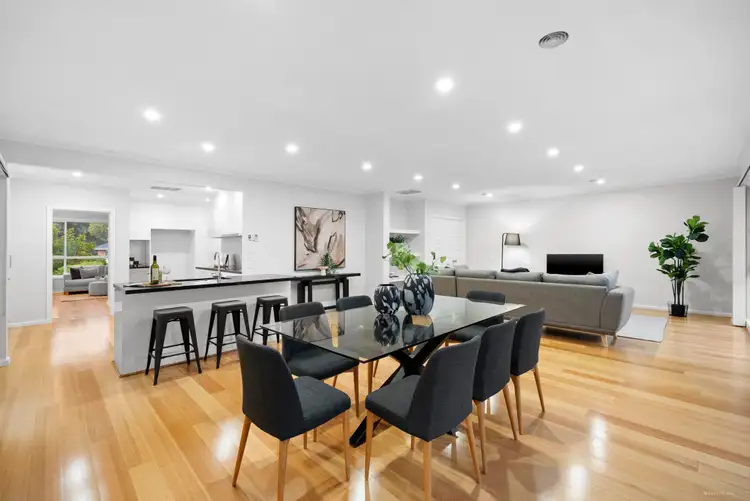 Fourth view of Homely unit listing, 1/5 Valency Court, Mitcham VIC 3132