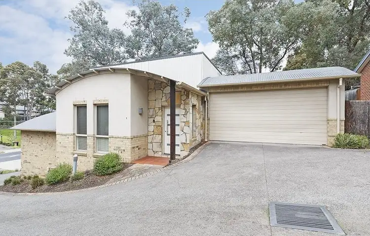 1/171 St Helena Road, Greensborough VIC 3088