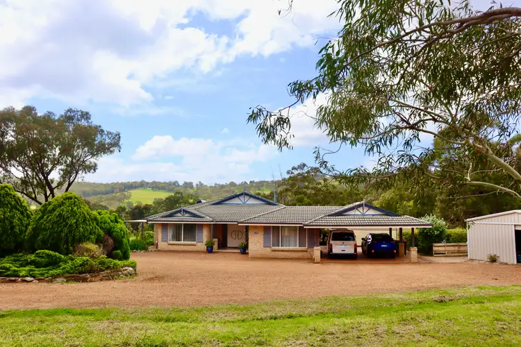 39 Logue Road, Harvey WA 6220