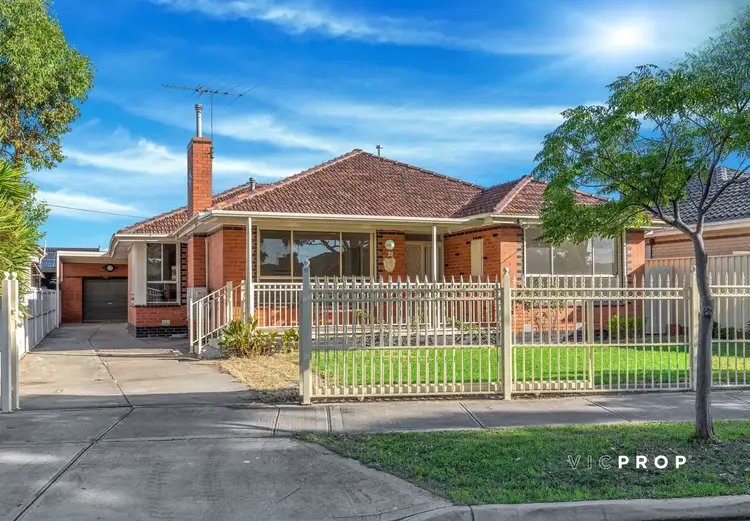21 Lima Street, St Albans VIC 3021