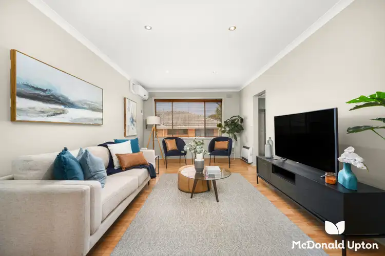 6/11 McCulloch Street, Essendon North VIC 3041