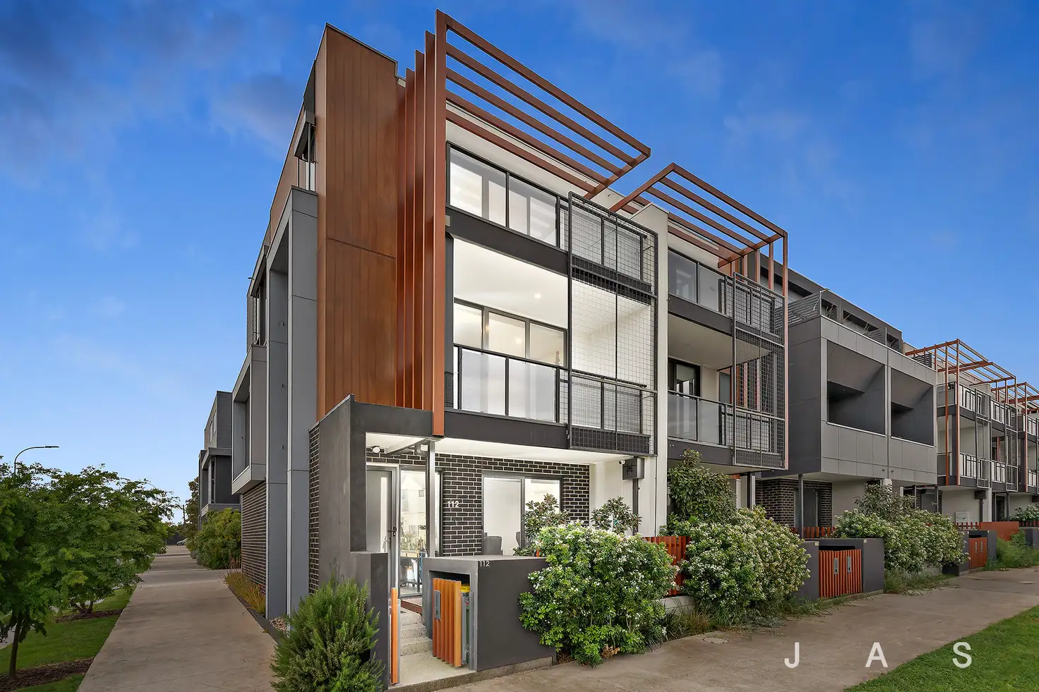 Main view of Homely townhouse listing, 112 Wattle Road, Maidstone VIC 3012