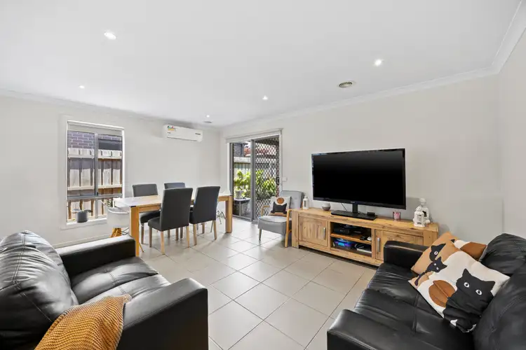 Fourth view of Homely house listing, 24 Karawarra Circuit, Cranbourne North VIC 3977