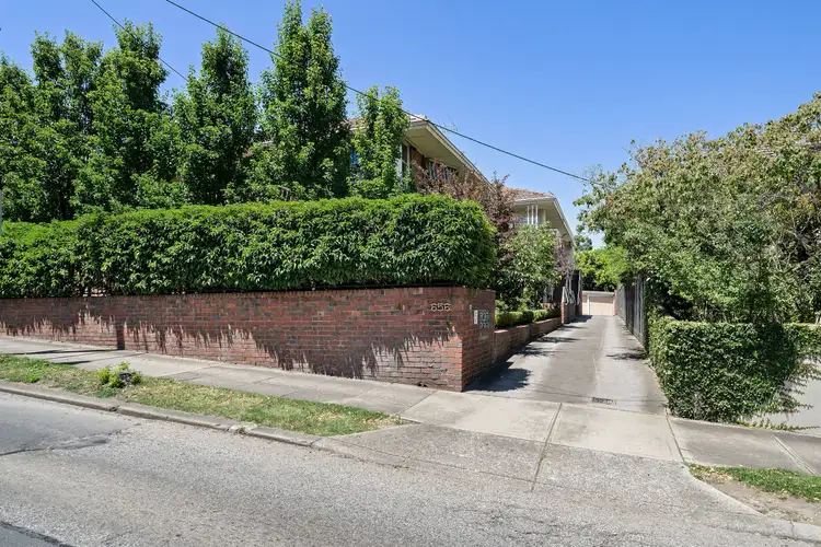 2/656 Toorak Road, Toorak VIC 3142