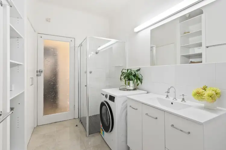 Fifth view of Homely apartment listing, 2/656 Toorak Road, Toorak VIC 3142