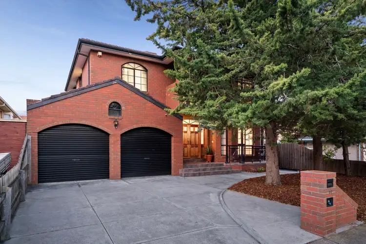 12 Messina Crescent, Taylors Lakes VIC 3038