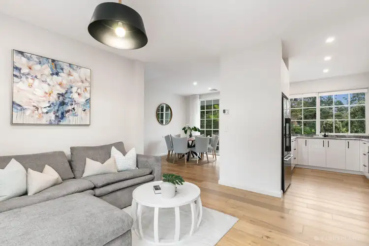 Sixth view of Homely house listing, 10 Tadstan Place, Donvale VIC 3111