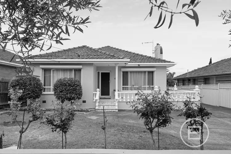 45 Riviera Road, Avondale Heights VIC 3034