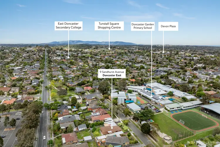 9 Sandhurst Avenue, Doncaster East VIC 3109