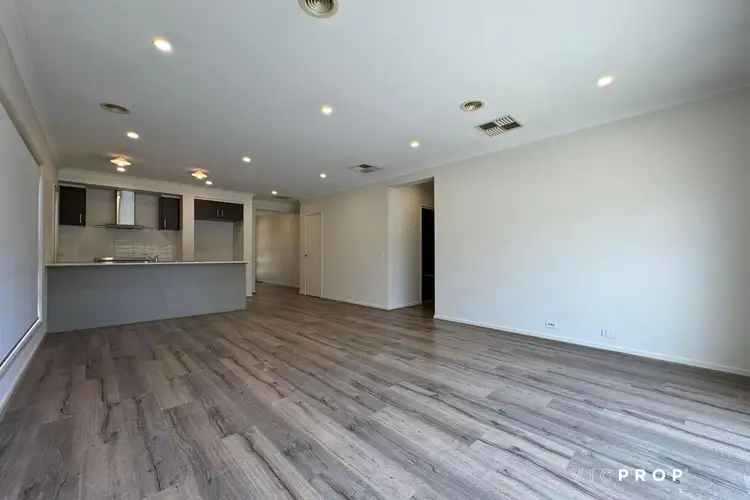 Sixth view of Homely house listing, 12 Goldeneye Circuit, Werribee VIC 3030