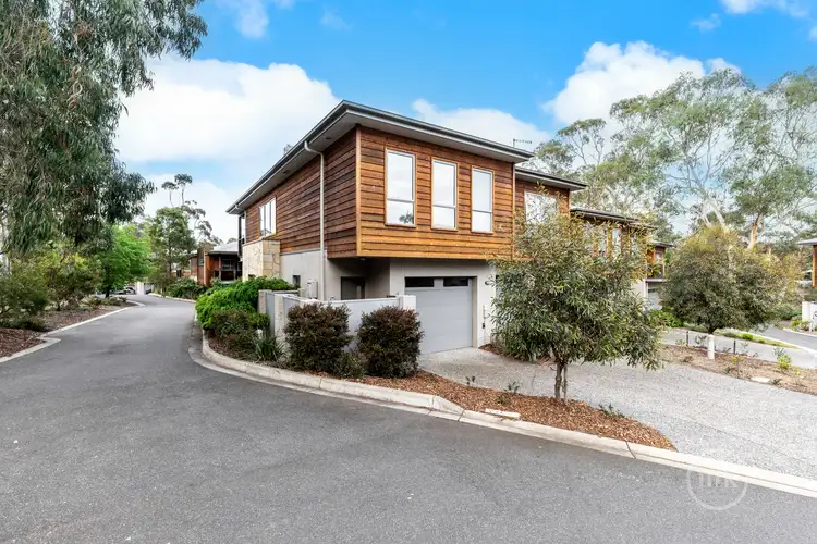 1 Brushtail Close, Eltham North VIC 3095