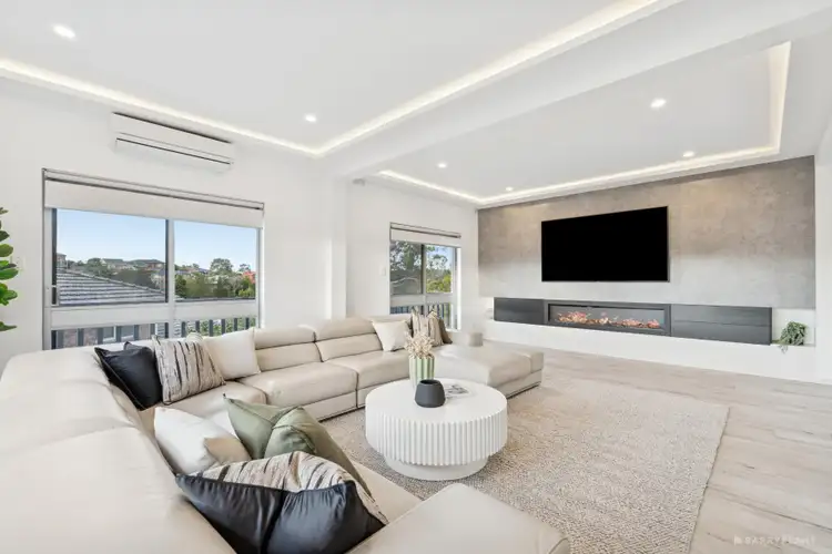 Second view of Homely house listing, 6 Rimmer Place, Doncaster East VIC 3109