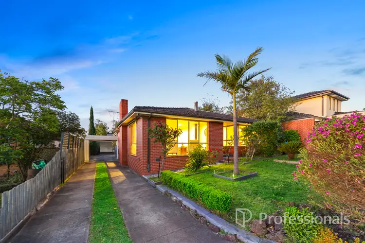 29 Allanfield Crescent, Wantirna South VIC 3152