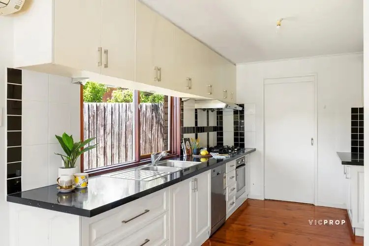Fourth view of Homely house listing, 32 Sydney Parkinson Avenue, Endeavour Hills VIC 3802