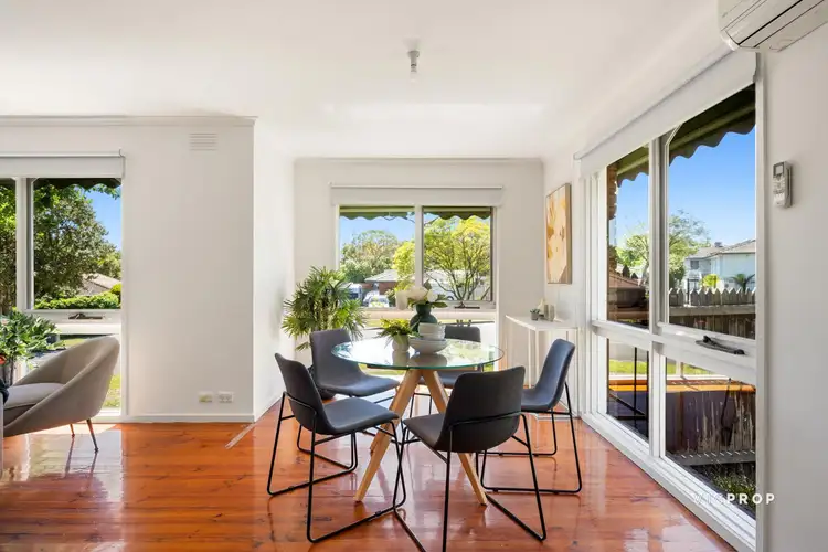 Sixth view of Homely house listing, 32 Sydney Parkinson Avenue, Endeavour Hills VIC 3802