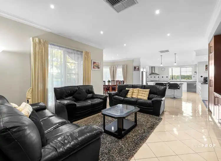 Fourth view of Homely house listing, 2 Treetop Terrace, Plenty VIC 3090