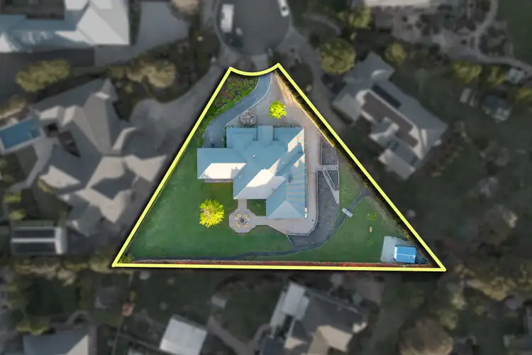 Fifth view of Homely house listing, 9 Freeman Court, Gisborne VIC 3437