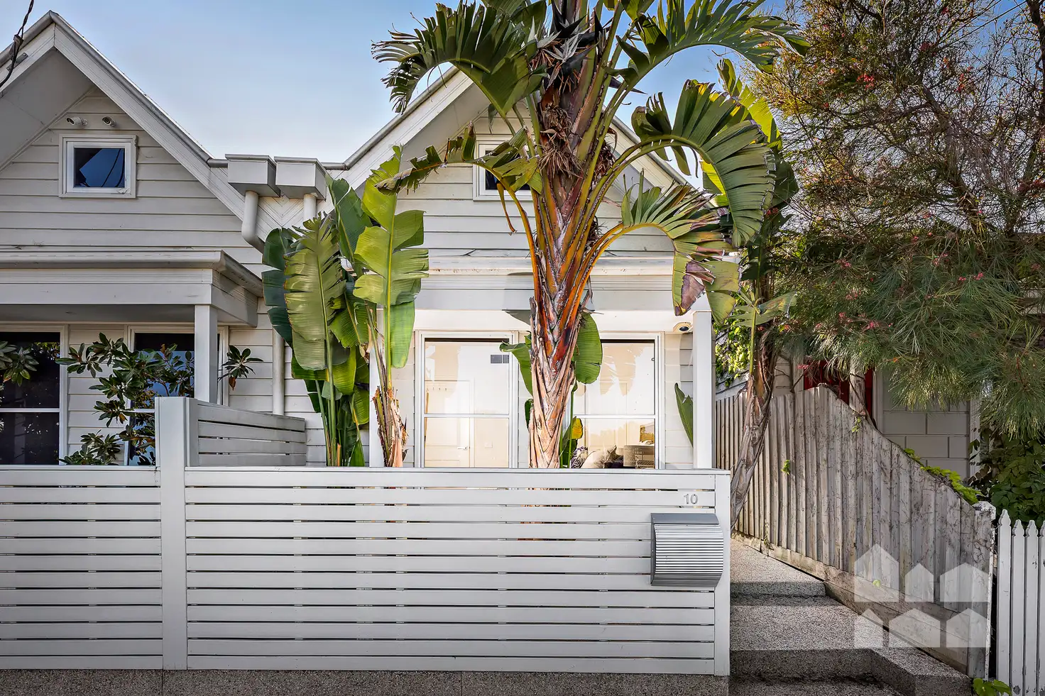 Main view of Homely townhouse listing, 10 Arran Street, Seddon VIC 3011