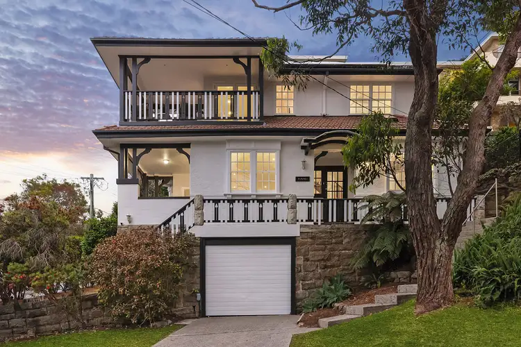 42 Lauderdale Avenue