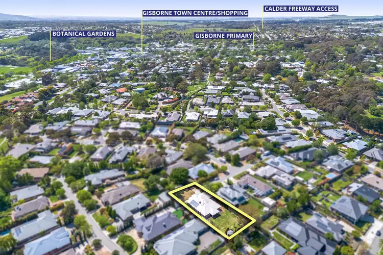 Fifth view of Homely house listing, 13 Pearce Court, Gisborne VIC 3437