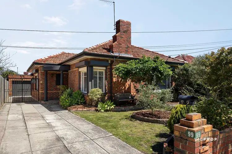 99 Woolton Avenue, Thornbury VIC 3071