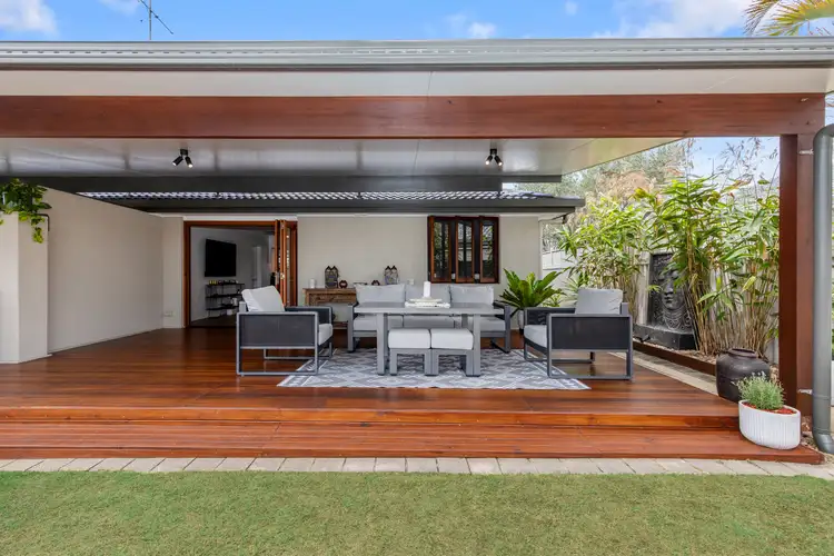 2/8 Cantwell Court, Miami QLD 4220