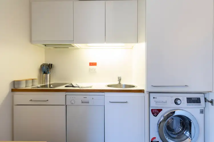 Third view of Homely apartment listing, 903/18-20 Bank Place, Melbourne VIC 3000