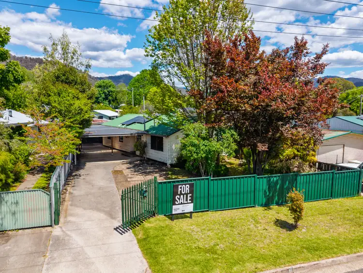 36 Valley Avenue, Mount Beauty VIC 3699