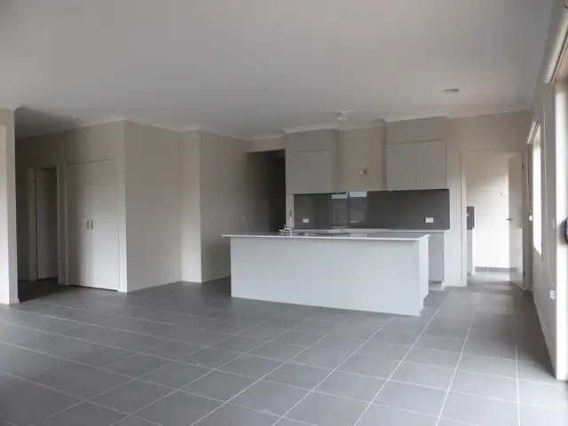 Second view of Homely house listing, 5 Mulgra View, Tarneit VIC 3029