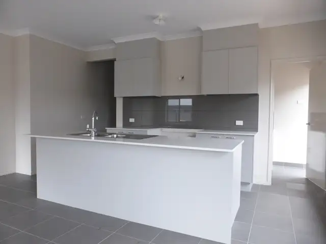 Third view of Homely house listing, 5 Mulgra View, Tarneit VIC 3029