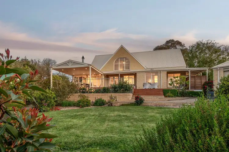 11 Hilton Court, Mount Martha VIC 3934