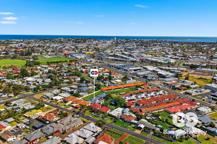 2/30 Queensbury Street, South Bunbury WA 6230