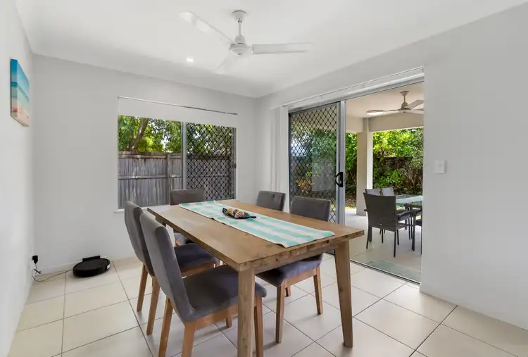 Sixth view of Homely house listing, 10 Yumbabulla Green, Smithfield QLD 4878