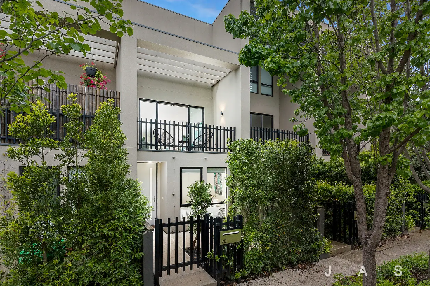 Main view of Homely townhouse listing, 20 Rivet Walk, Maidstone VIC 3012