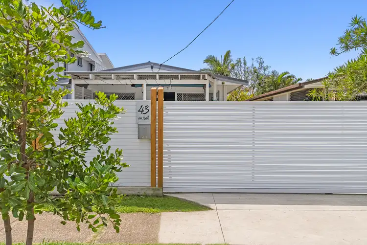 43 Sixth Avenue, Palm Beach QLD 4221