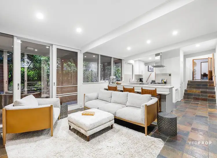 Third view of Homely house listing, 32 Robern Parade, Viewbank VIC 3084