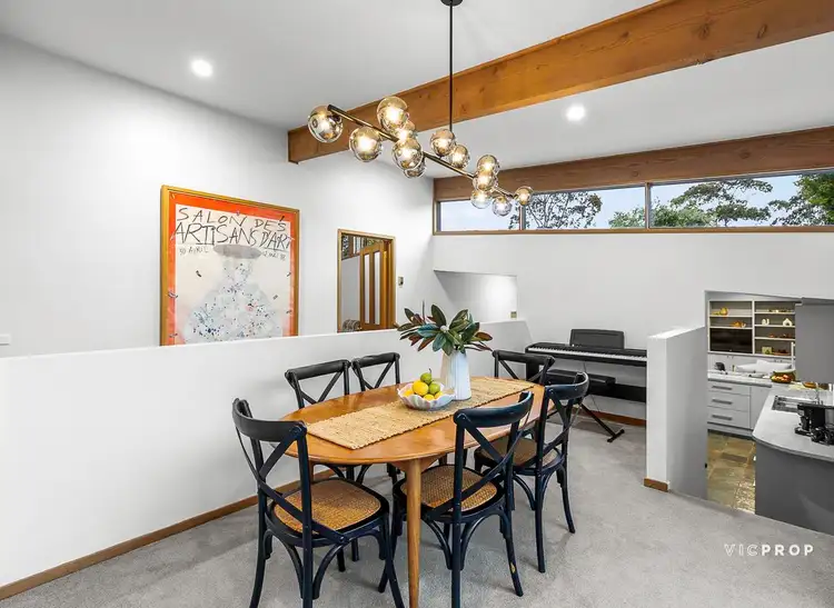 Sixth view of Homely house listing, 32 Robern Parade, Viewbank VIC 3084