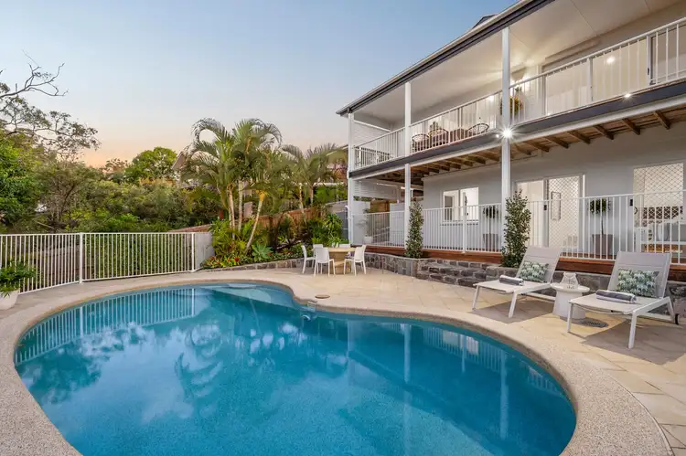 13 Liberty Place, Sunrise Beach QLD 4567