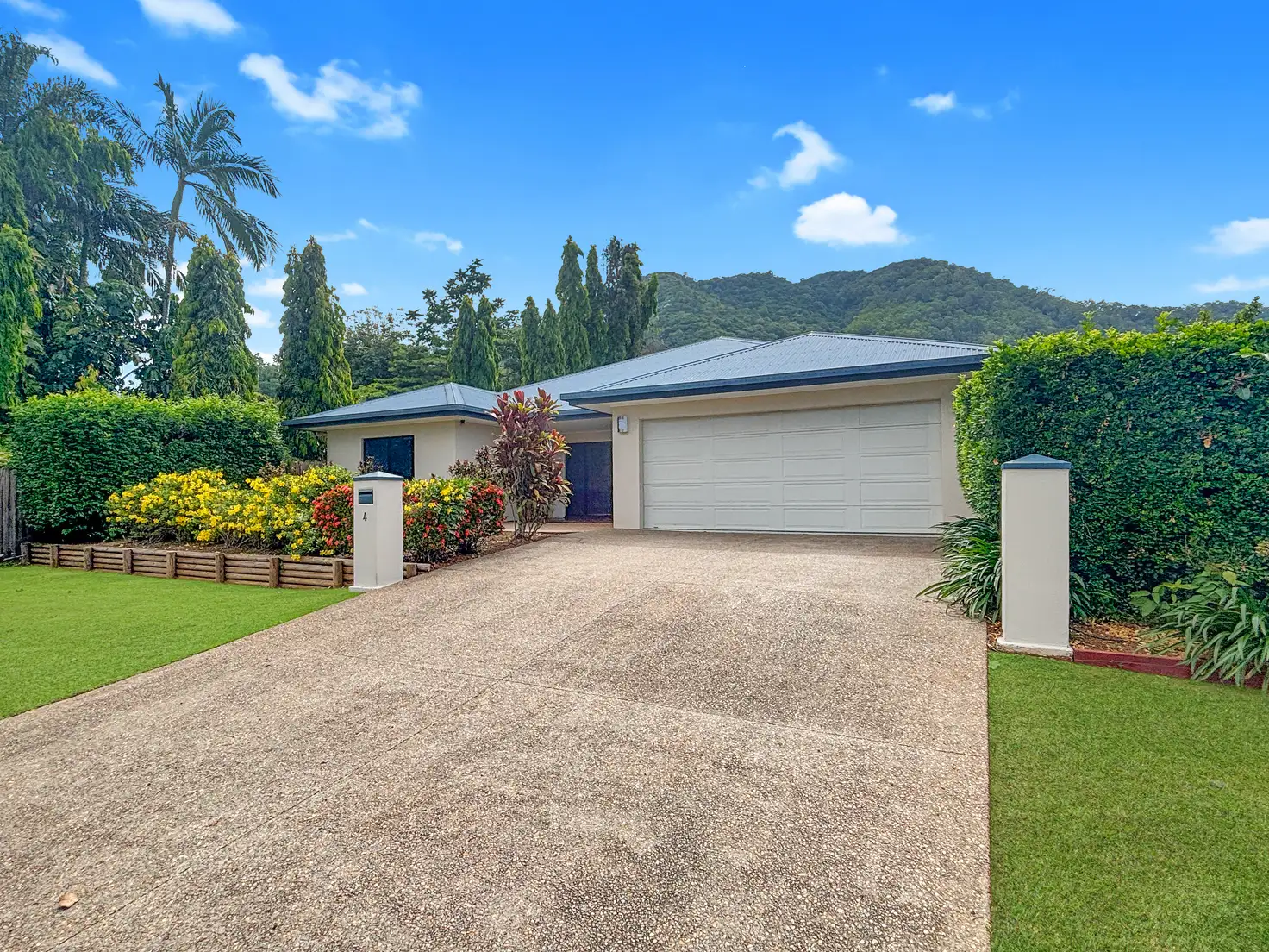 Main view of Homely house listing, 4 Tuffley Cl, Kanimbla QLD 4870