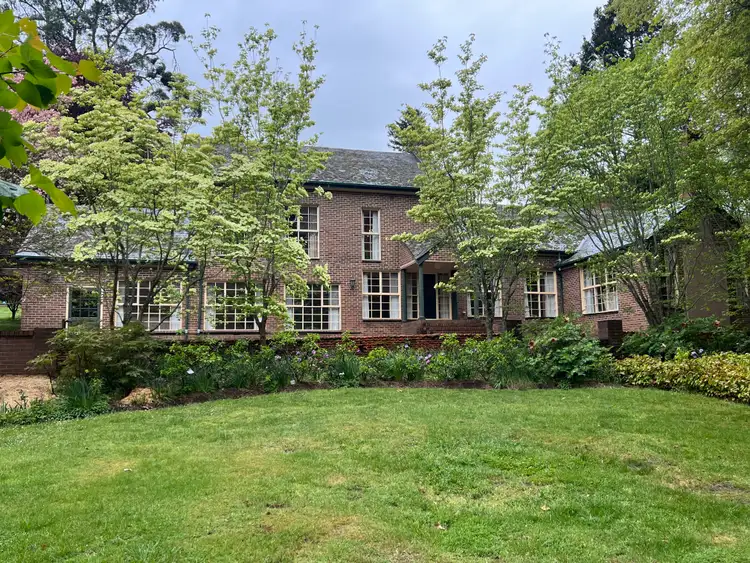 805 Mount Macedon Road, Mount Macedon VIC 3441