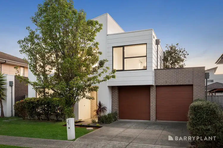 9 Beluga Street, Waterways VIC 3195