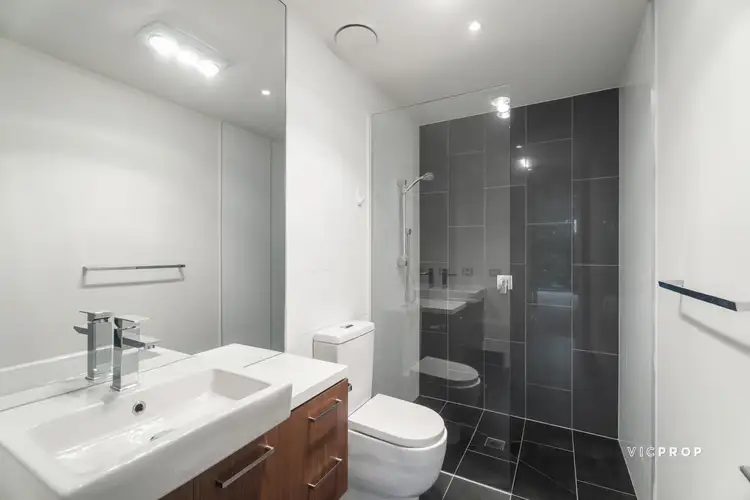 Fifth view of Homely apartment listing, 201/6 Lisson Grove, Hawthorn VIC 3122