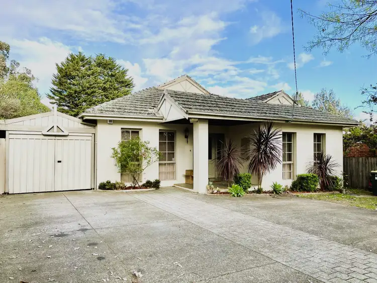 9 Cootamundra Crescent, Blackburn VIC 3130