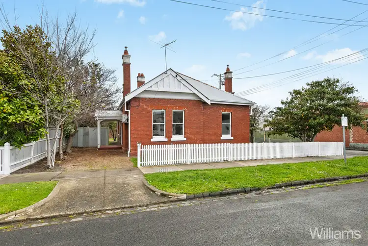 8 Thompson Street, Williamstown VIC 3016
