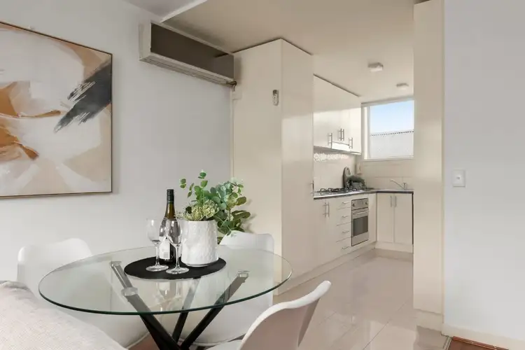 Third view of Homely apartment listing, 4/25 Gladstone Avenue, Armadale VIC 3143