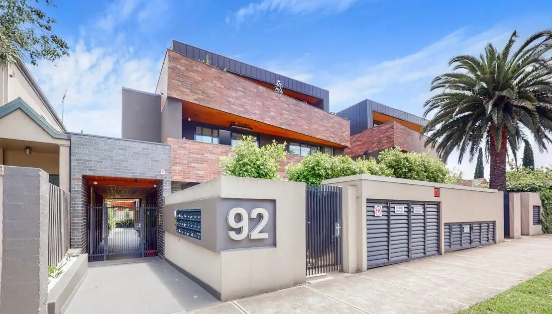 Main view of Homely apartment listing, 9/92 Hawthorn Road, Caulfield North VIC 3161