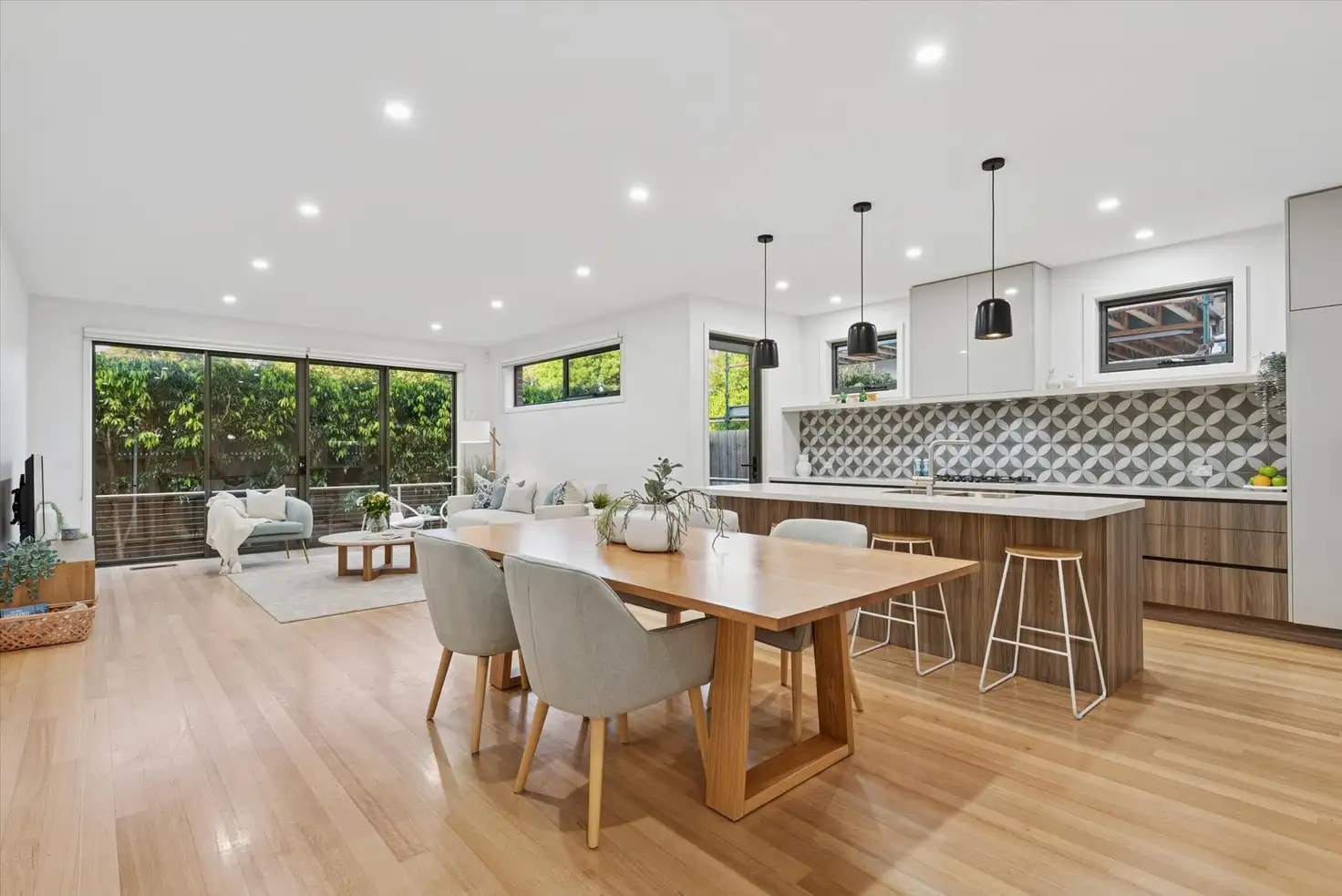 Main view of Homely townhouse listing, 19B Riddle Street, Bentleigh VIC 3204