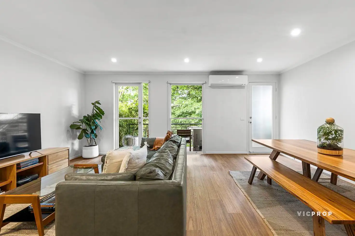 Main view of Homely apartment listing, 25/26 Victoria Street, Fitzroy VIC 3065